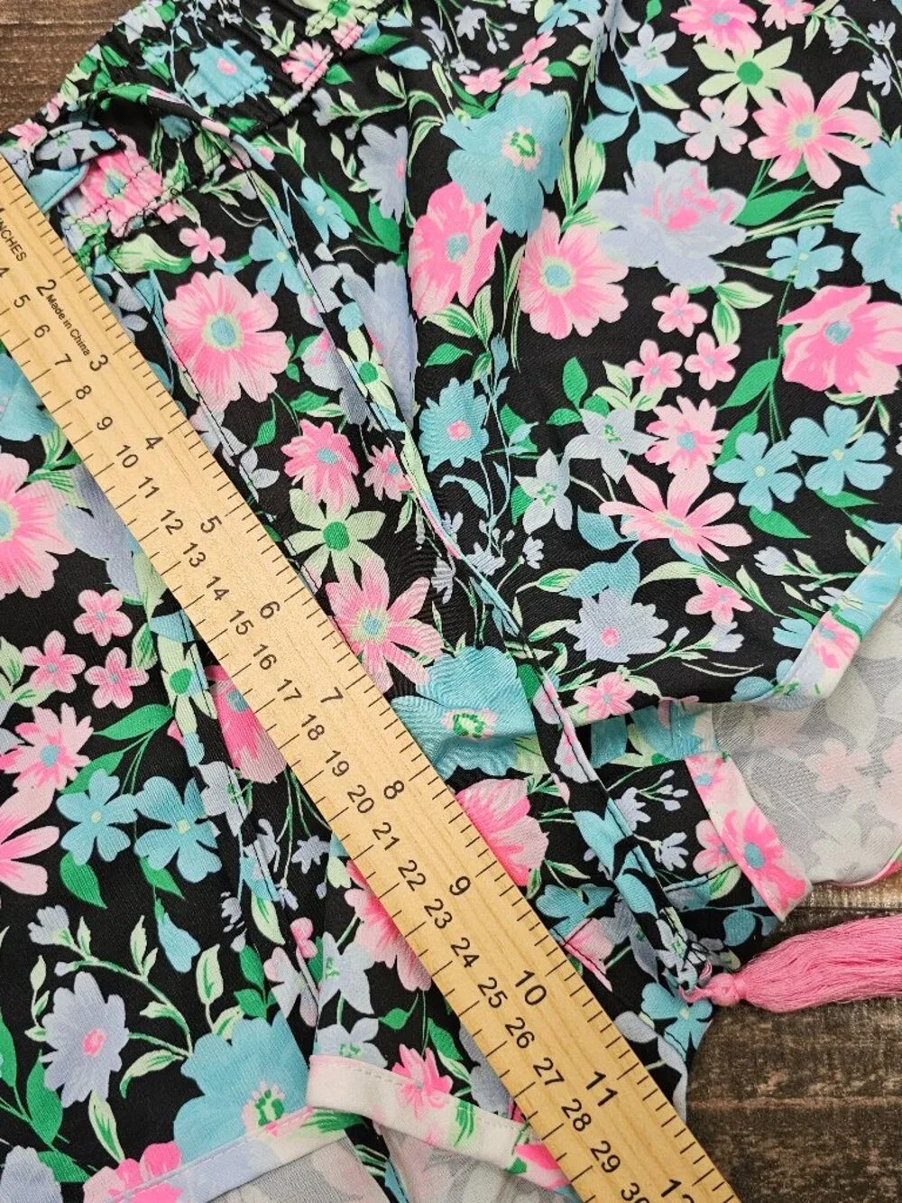 Celebrity Pink Swim Floral Board Shorts Size L 11-13 Black Pink Blue